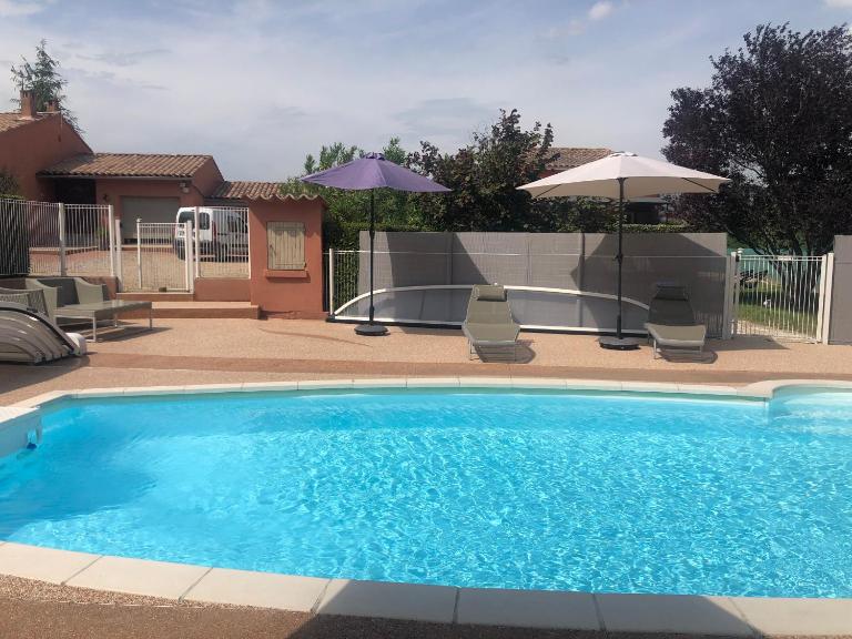 VILLA AVEC PISCINE - B&B Roussillon