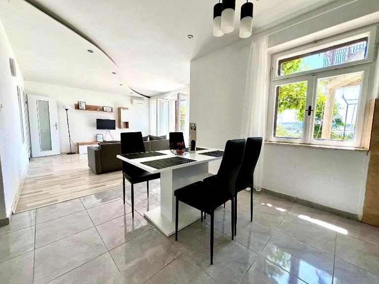Apartment Palma - B&B Kutleše