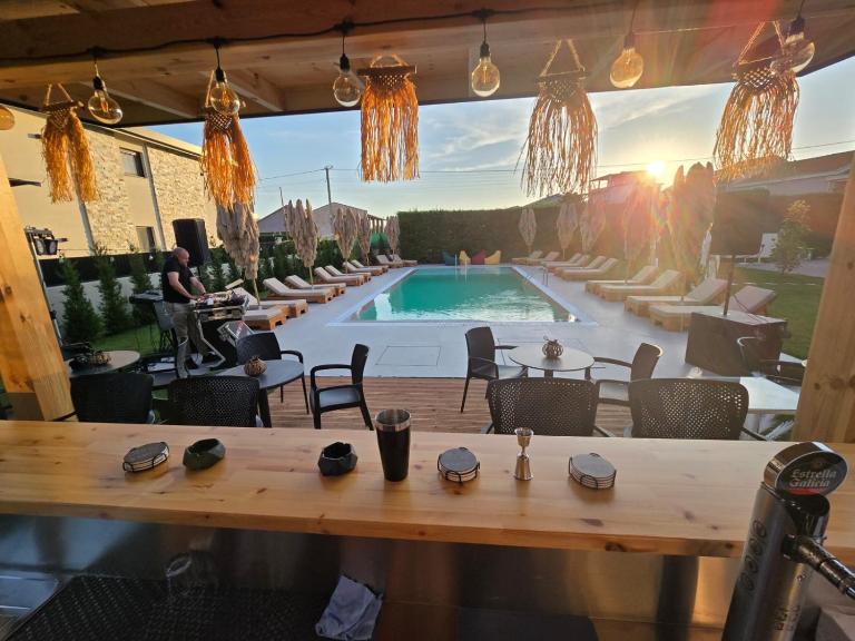 Villa Guesthouse Albion - B&B Lezhë