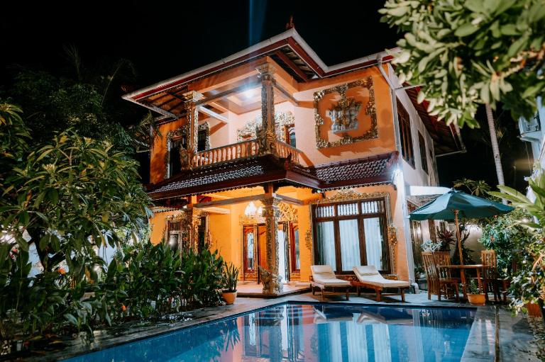 The Ganesha Heritage Villa - B&B Singaraja