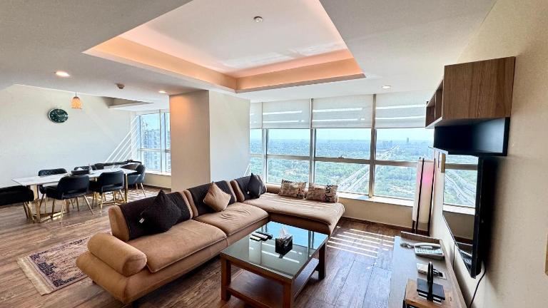 Centaurus Two Bed City View Apartment - B&B Islamabad