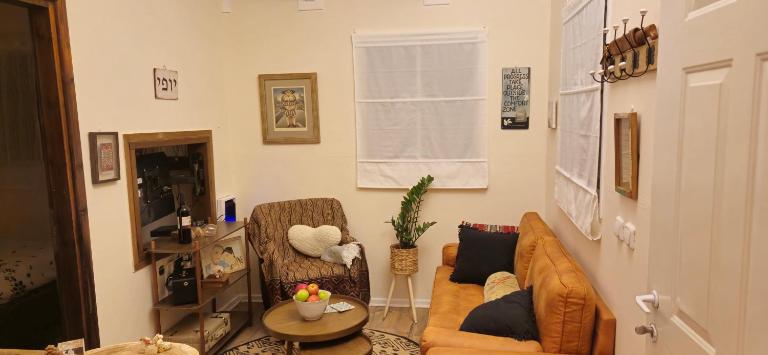 קזה פיקניה בקתה בכפר - B&B Kfar Hess