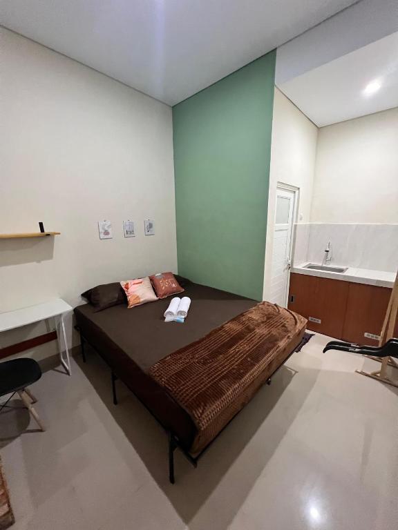 Tuwin Guest House Syariah - B&B Yogyakarta