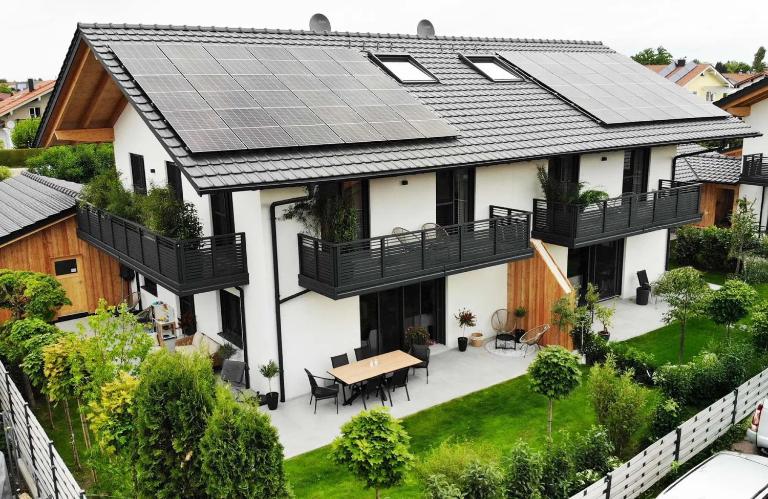 Ferienhaus Chiemseefeeling - Chambres d'hôtes Übersee
