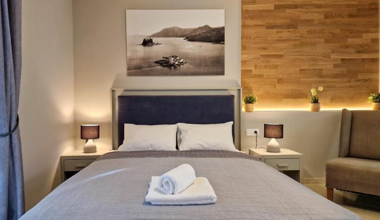 Corfu downtown hideaway studio - B&B Karyófyto