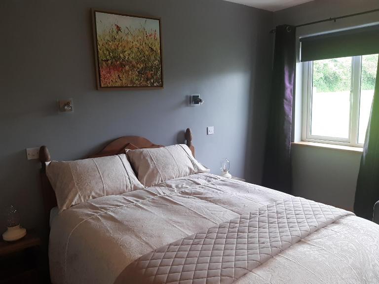 Aira Lodge Accommodation - B&B Kinvarra