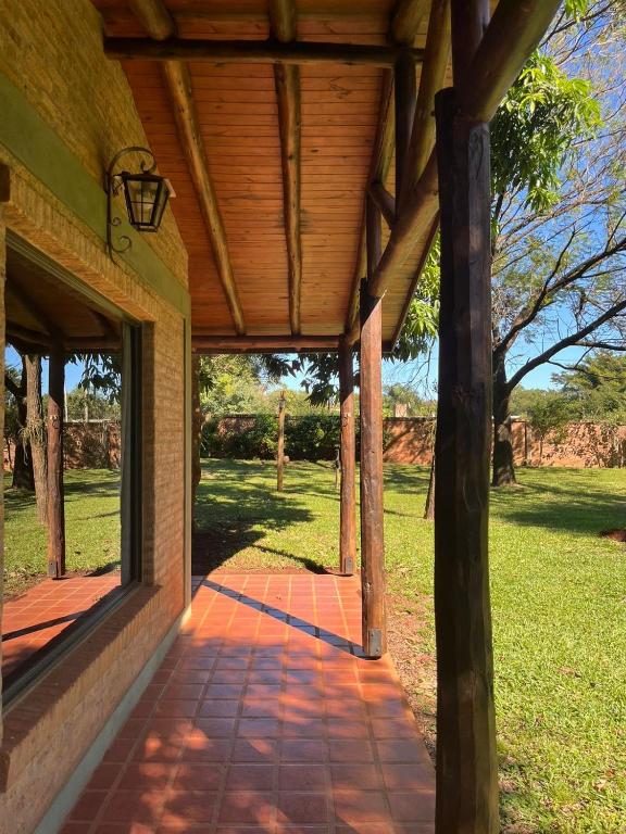 Cabañas Lodge el Suizo 2 - Bed and Breakfast Gobernador Virasora