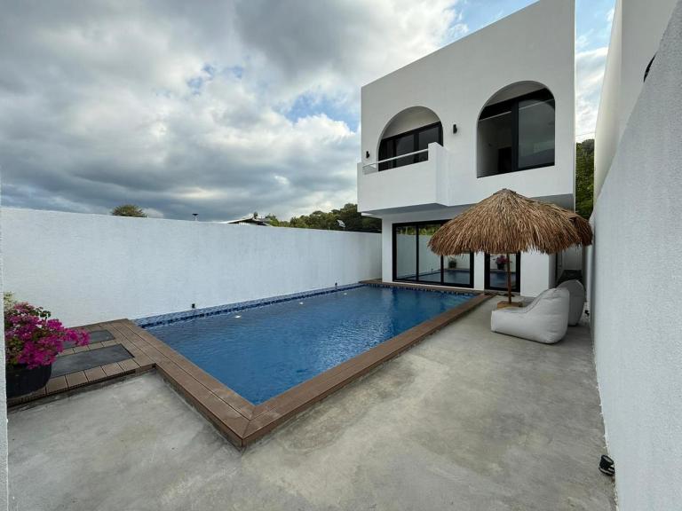 Losbaba Komodo Villa - Chambres d'hôtes Labuan Bajo