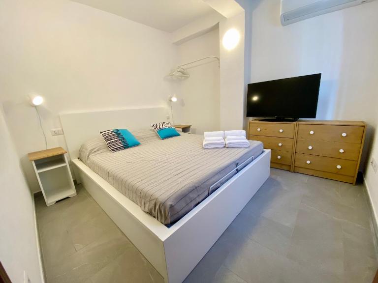 Beach Escape - 100m to the Sea - AC - Fast WiFi - B&B Marina di Sorso