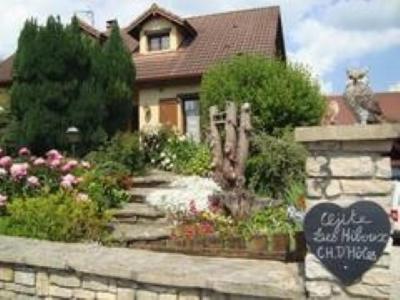Gîte les Hiboux - Ferienwohnung Tavey