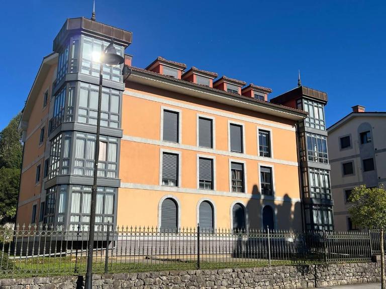 El Mirador del Orfanato 1C - Bed and Breakfast Llanes