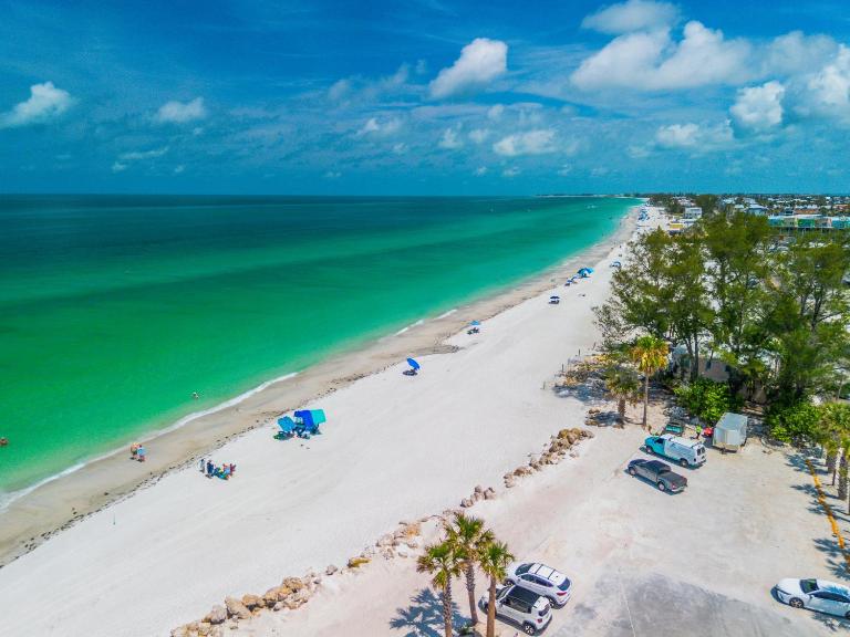 Island Daze - B&B Bradenton Beach