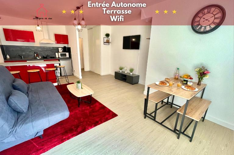 " Le Rubis " Terrasse - Wifi - Entrée Autonome - Bed and Breakfast Lacroix-Falgarde