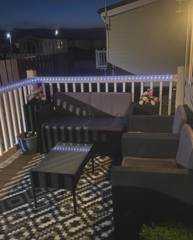 39 Fir Tree Robin Hood Caravan Park - Ferienwohnung Meliden