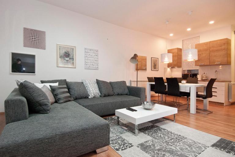 City Lights Apartment - B&B Zagabria