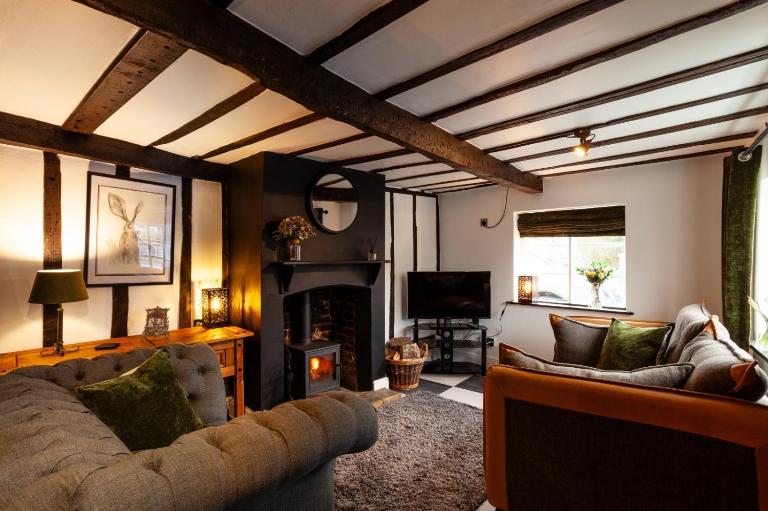 2 Bedroom Cottage in Debenham - The Old Toll House - Chambres d'hôtes Debenham