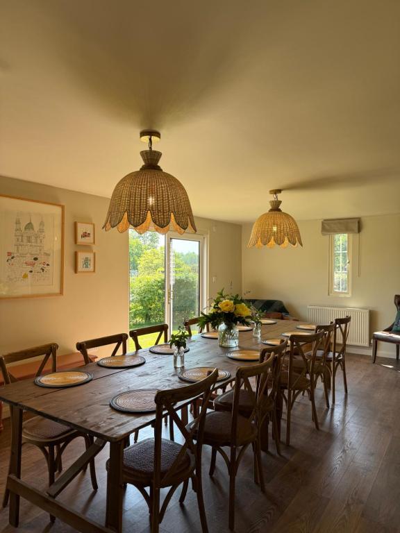 The White House - Bed and Breakfast Bramley