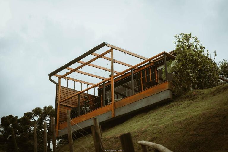 Container com Ofurô na natureza - OkaBox 2 - B&B Campos do Jordão