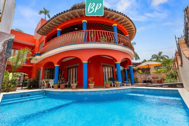Casa Rodeo - Golden Zone Villa with Large Pool & Rooftop Ocean Views - B&B Bucerías