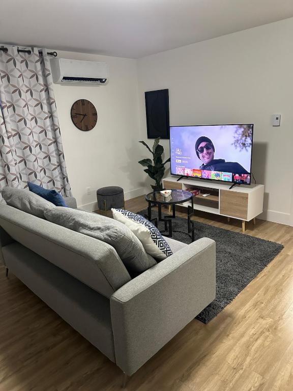 Tynnahs Place - B&B Riverview