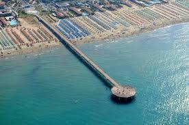 Il Pontile Holidays Apartment - B&B Marina di Pietrasanta