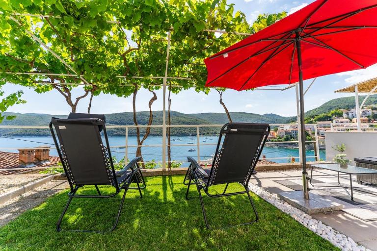 Sea view app in the port of Rabac,27 - B&B Rabac