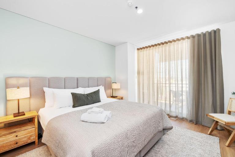 Apartment Perth CBD w balcony - B&B Perth