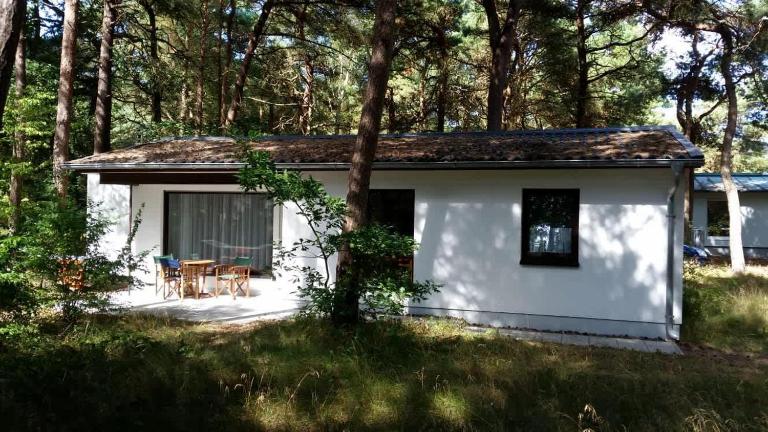 Bungalow am Strand - B&B Altenkirchen