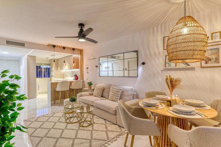 Colinamar Luxury Apartment Near airport and beach - B&B Torremolinos