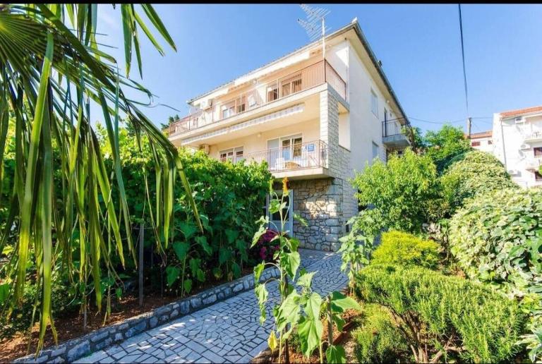 apartman Daria - B&B Selce