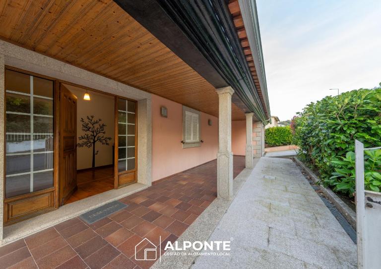Casa da Escusa by ALPONTE - B&B Caminha