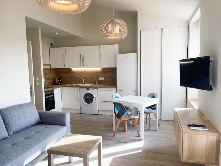 Le Baya - Appt proche des Halles - Bed and Breakfast Narbonne
