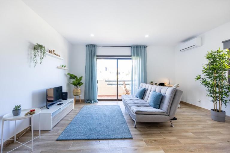 Casa Alvorada - Relax - T1 with balcony - B&B Alvor