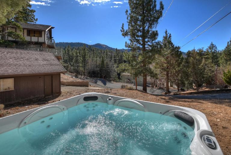 Yosemite Pines Cabin - Sleeps 6 - B&B Big Bear Lake