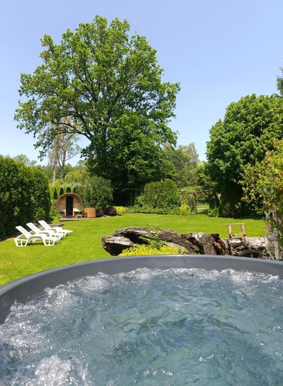 Leśny Dwór Bieszczady - B&B Ustrzyki Dolne