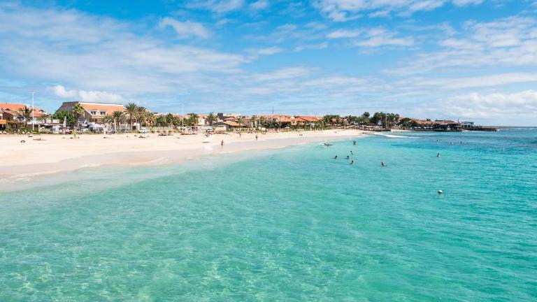 Sea Breeze Apartment - Bed and Breakfast Santa Maria