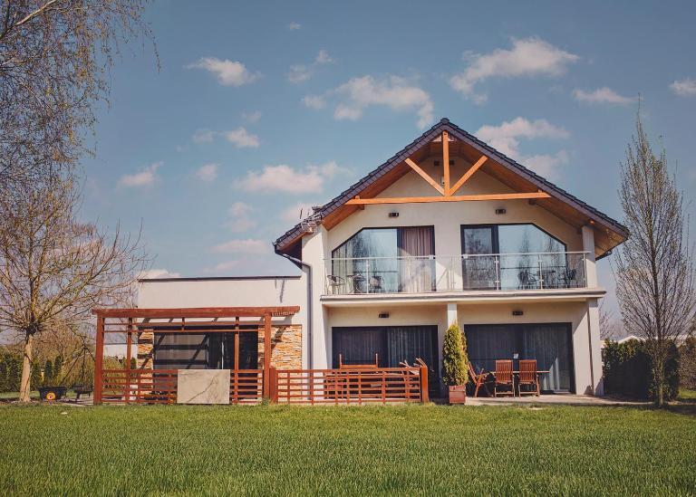 Beztroska Zatoka - agroturystyka Jacuzzi & Sauna - Chambres d'hôtes Połajewo