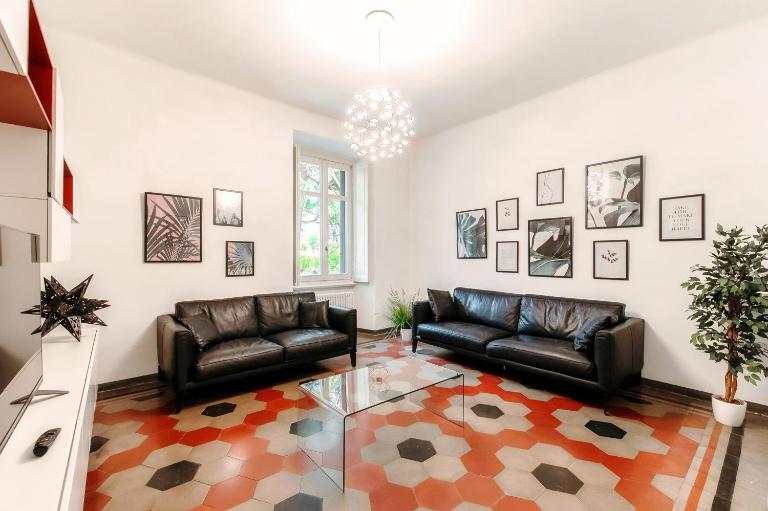 Cedro Apartment by Quokka 360 - Charming Historic Apartment In Como - B&B Como