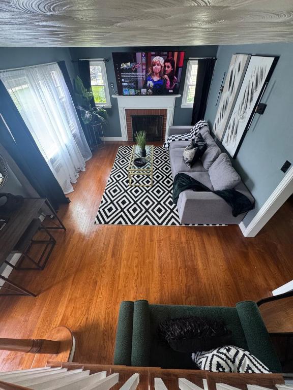 Cozy Home - B&B New Britain