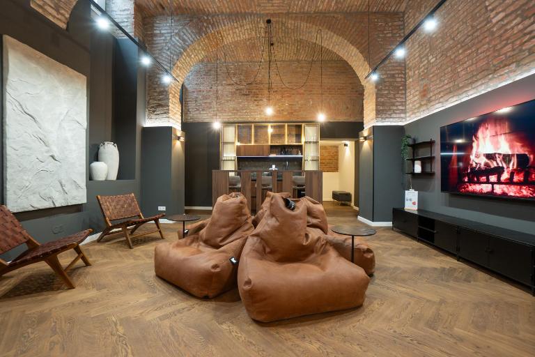 Spacious 3BR Escape with Sauna and Billiard - B&B Viena