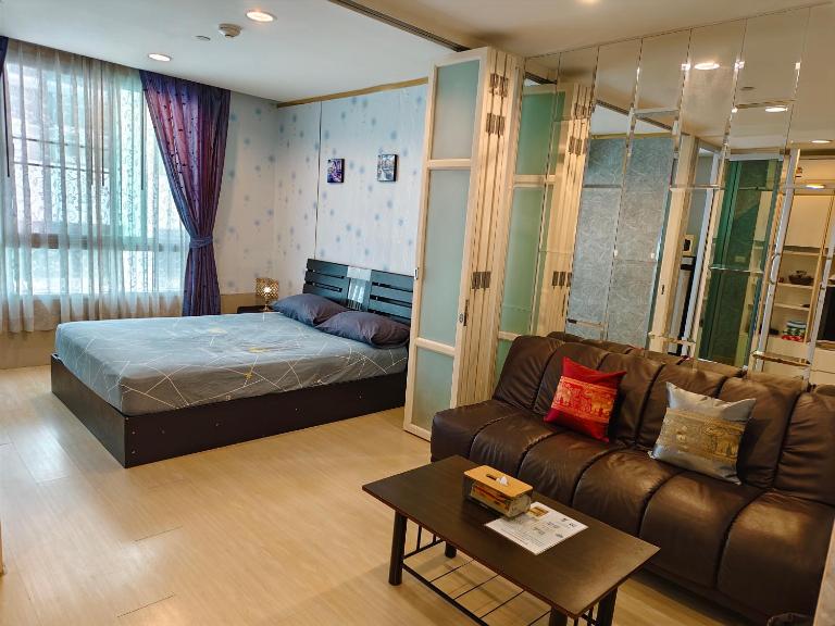 The Central Bangkok Station1 - B&B Bangkok