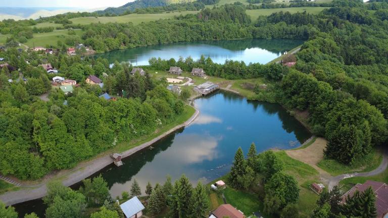 Villa Paradajs - ubytovanie pri jazere - B&B Banská Štiavnica