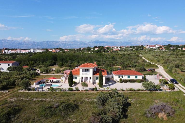 Mediterrane Villa Natalia - B&B Vrsi