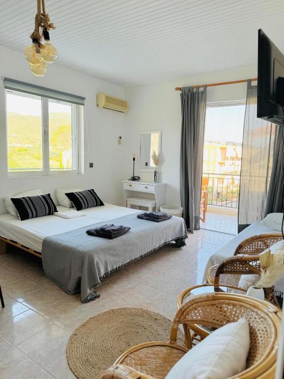 Giorgos concept suites AGAPI - B&B Edipsos