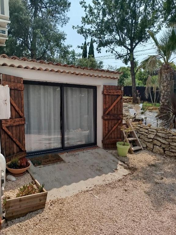 Studio indépendant au coeur du var - B&B Sainte-Anastasie-sur-Issole