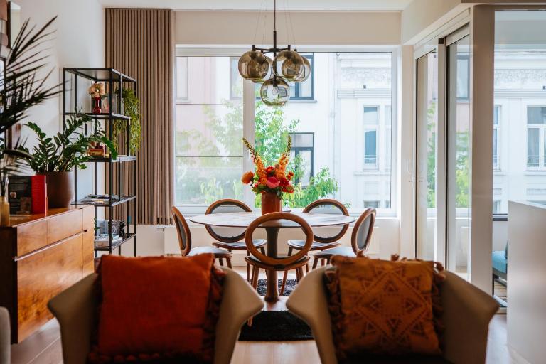 La Petite Foret Design Flat in Antwerp City - B&B Amberes