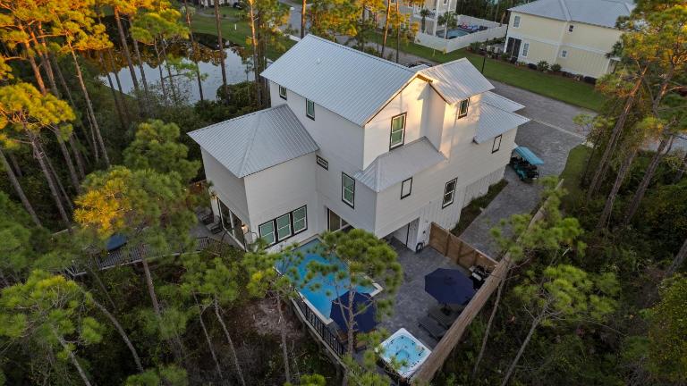 Coral Bay by Travel Life Vacations - B&B Destin