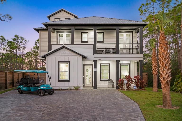 Coral Bay by Travel Life Vacations - B&B Destin