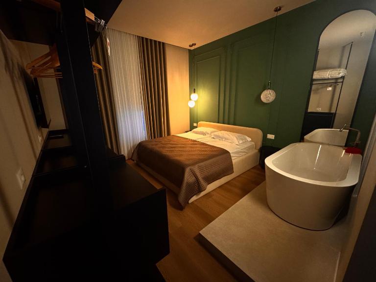 Suite Escape27 - B&B Tirana