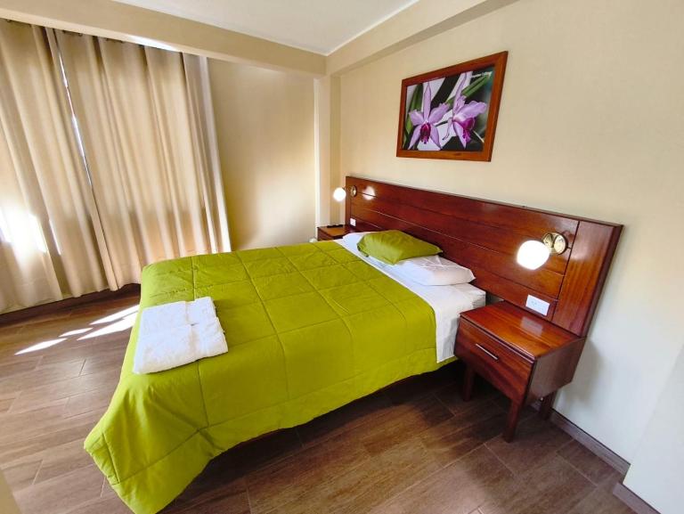 Hospedaje Cattleya - Bed and Breakfast Oxapampa